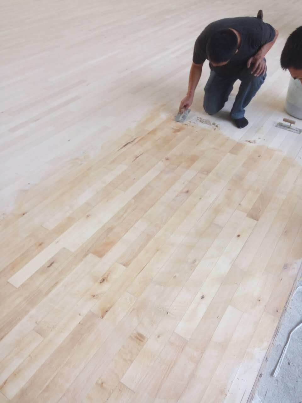 换木地板多少钱一平方|地板翻新多少钱一平米？速看木地板翻新流程