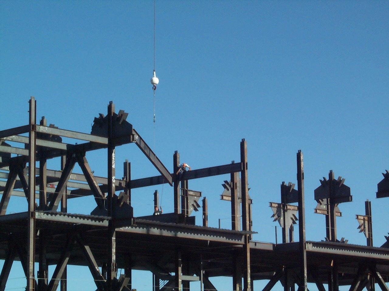 国家壹级施工 甲级设计资质钢结构企业承揽钢