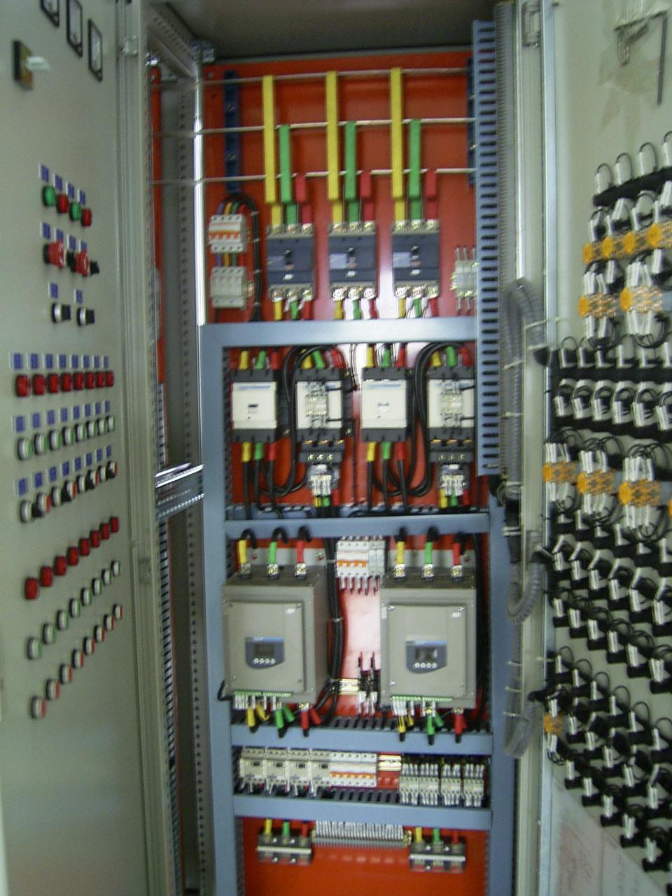 XL-21型动力配电柜_CO土木在线(原网易土木在线)