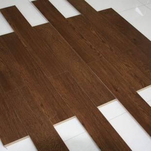 家装复合地板；商用强化地板；黑胡桃色；防蛀；高耐磨；厂家直销