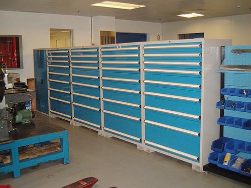 东莞工具储存柜，工具柜，塘厦带门工具柜批发厂家