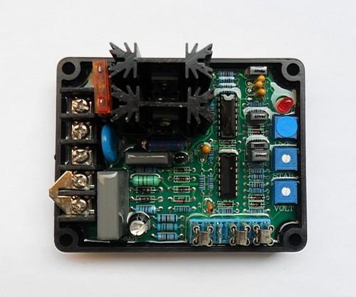 无刷发电机通用单机板（AVR）GAVR-8A调压板