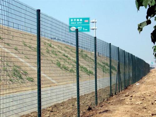 铁丝网围墙|果园防护网|动物园铁丝网墙铁丝网笼|铁丝网厂家|斌佳围栏