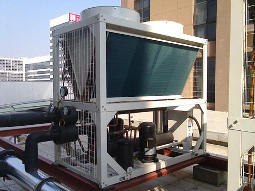 恒盛达牌空气源热泵热水机组 10HP