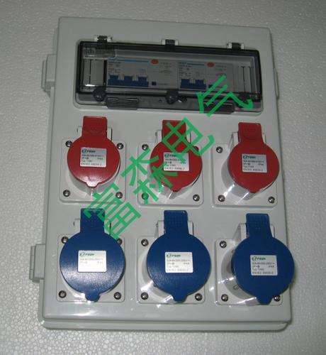 供应220V防水插座箱 工业插座箱 组合插座箱 检修电源箱
