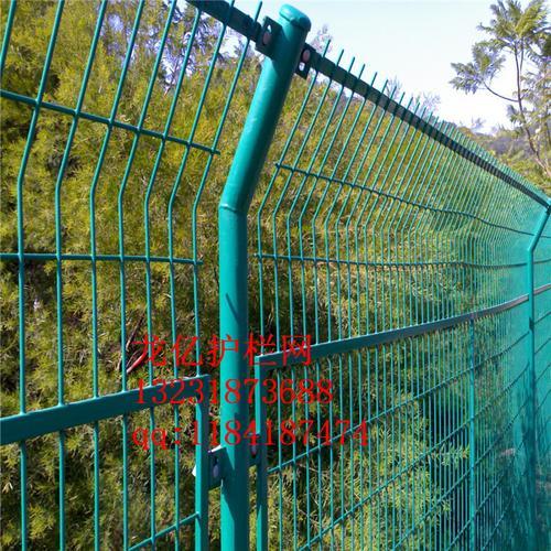 护栏网，公路围栏网，框架护栏网，绿色围栏网