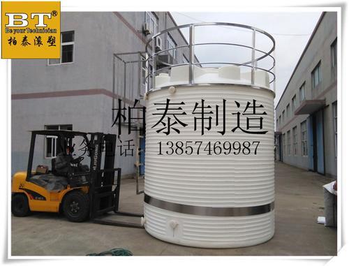 梧州防腐蚀10立方污水处理储罐 10吨反渗透一次成型pe水箱