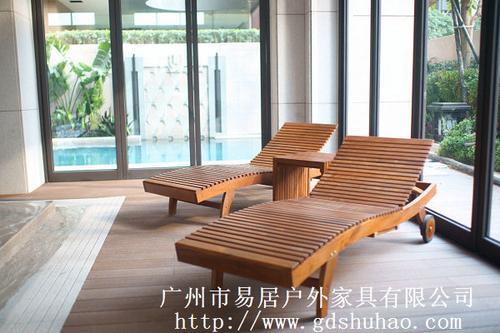 广州易居批发定制实木躺椅户外躺床阳台躺椅沙滩躺椅泳池椅