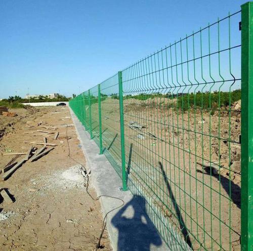 厂家直销 小区围墙 铁路护栏网 出厂价直销