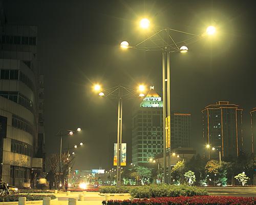 图04-XGA108-05D01-1道路灯(夜景图)