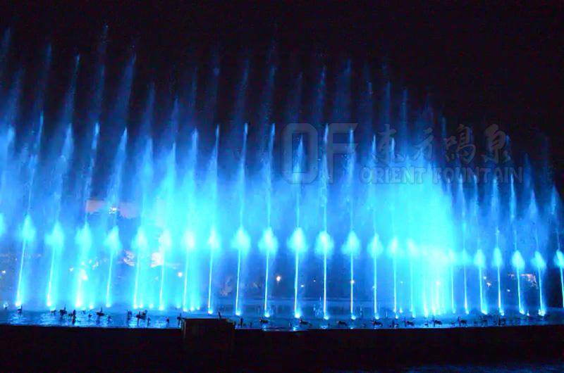 印度维萨卡帕特南市中心公园音乐喷泉