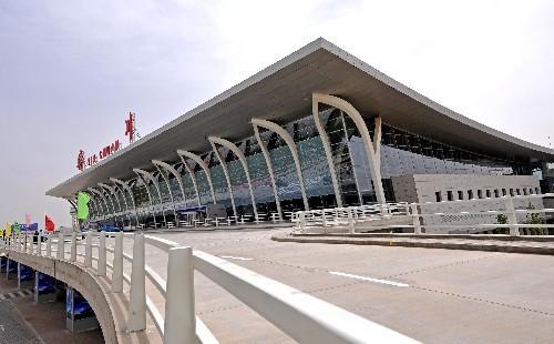 银川河东机场扩建工程
