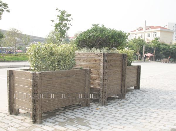 仿木材料在城市景观中的应用