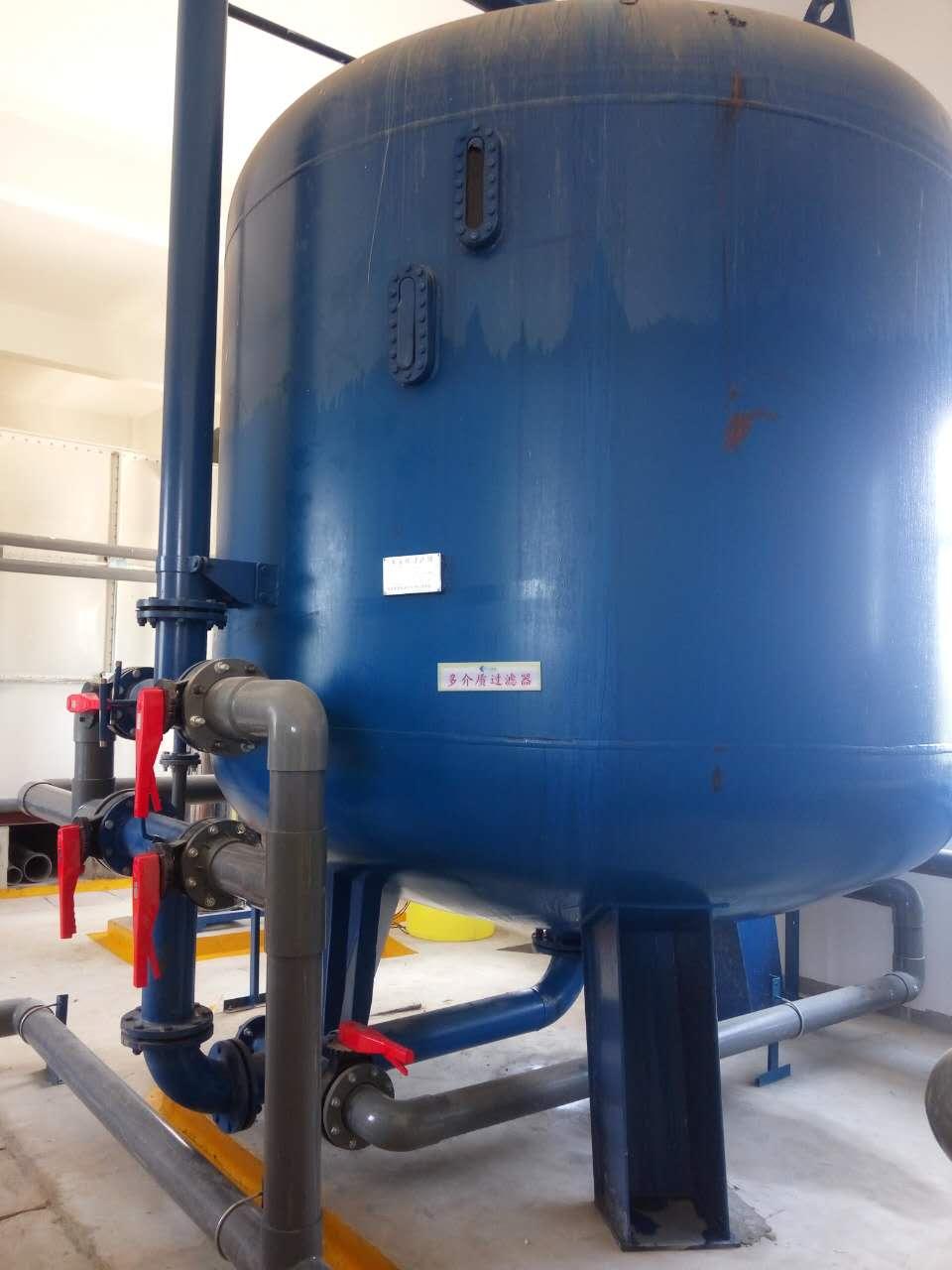 陶瓷工业园供水站直径3米介质过滤器.JPG