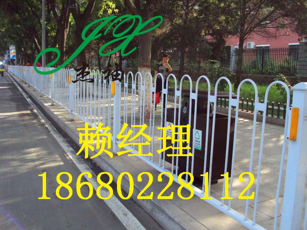 广州杰袖交通安全设施防护栏 公路道路护栏 隔离栏