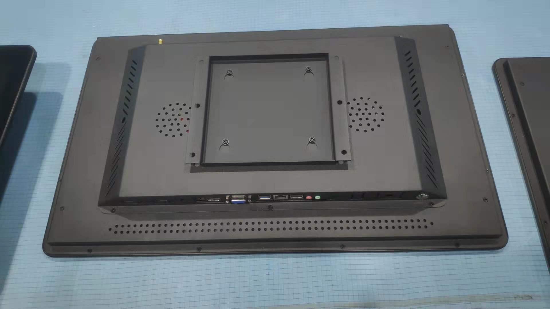 嵌入式工控机21.5寸计算机