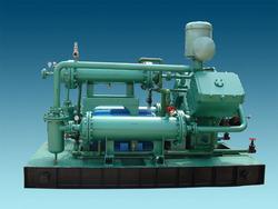 供应活塞式空压机：蚌埠市鸿申特种气体压缩机厂