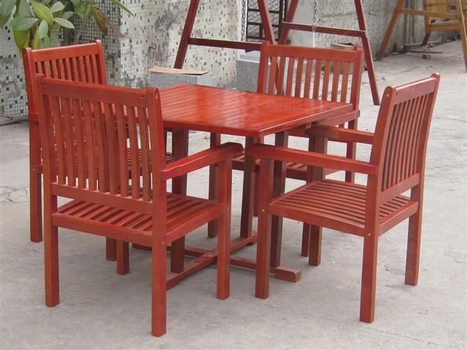 园林休闲实木桌椅-广场木制桌椅