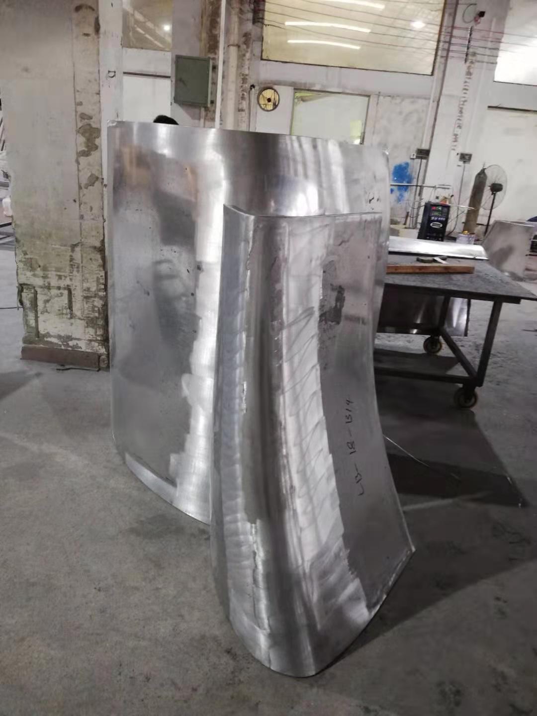 特异形铝板加工成型