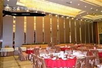 西安芯贵125型超高型宴会厅移动隔音墙