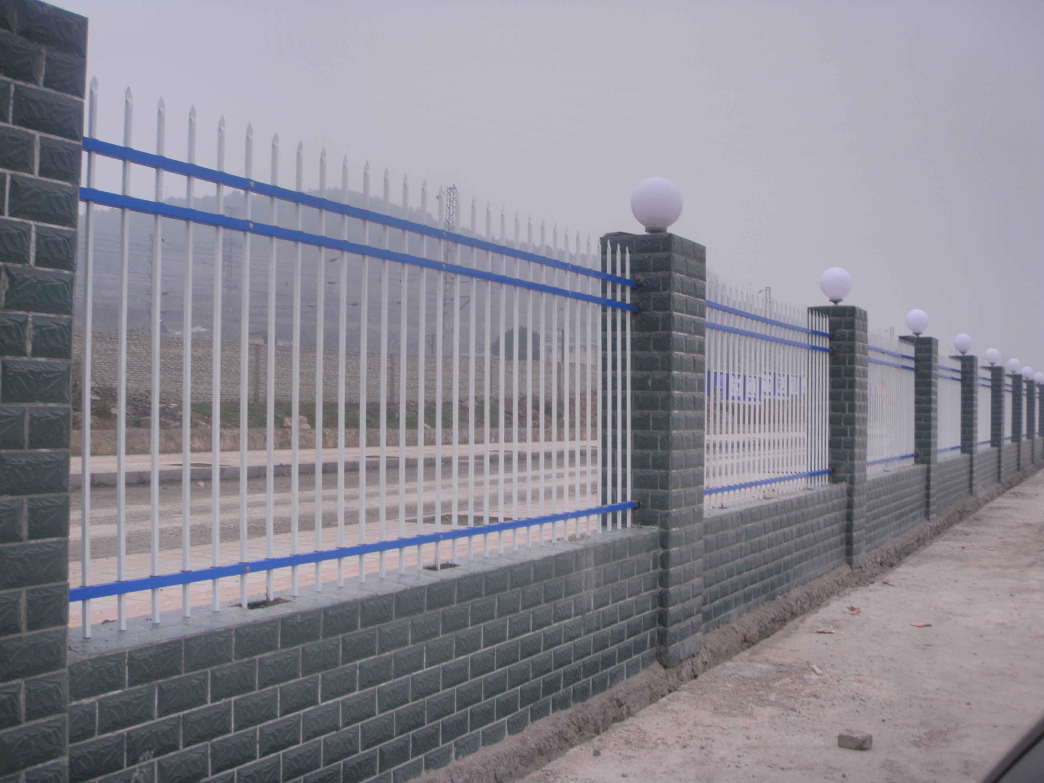 围墙护栏、贵阳围墙护栏、贵州围墙护栏---息烽县客车站