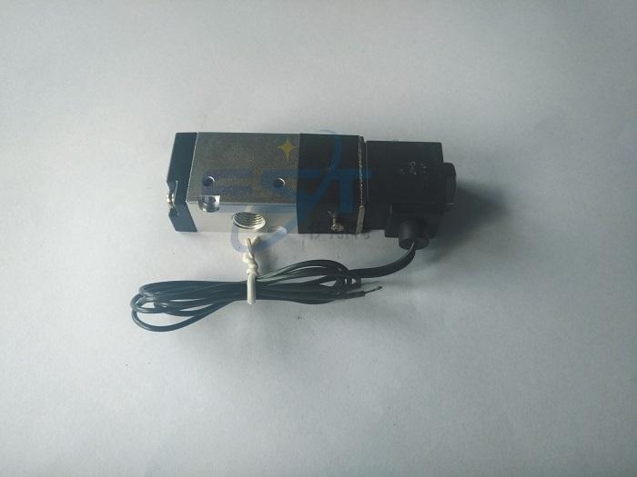 3V110-06-NC常闭出线式电磁阀