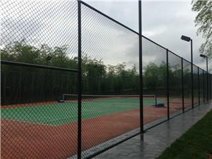 体育场围网厂 绿色足球场围网尺寸 框架篮球场围网换厂家 