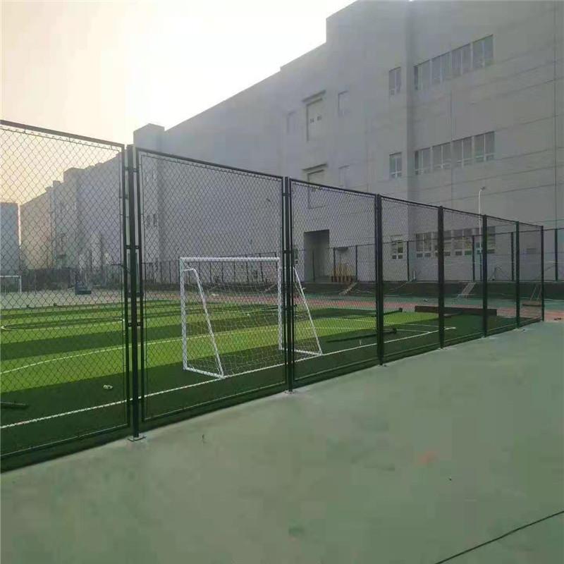 学校篮球场围网 足球场围网防护网 室外体育场围栏