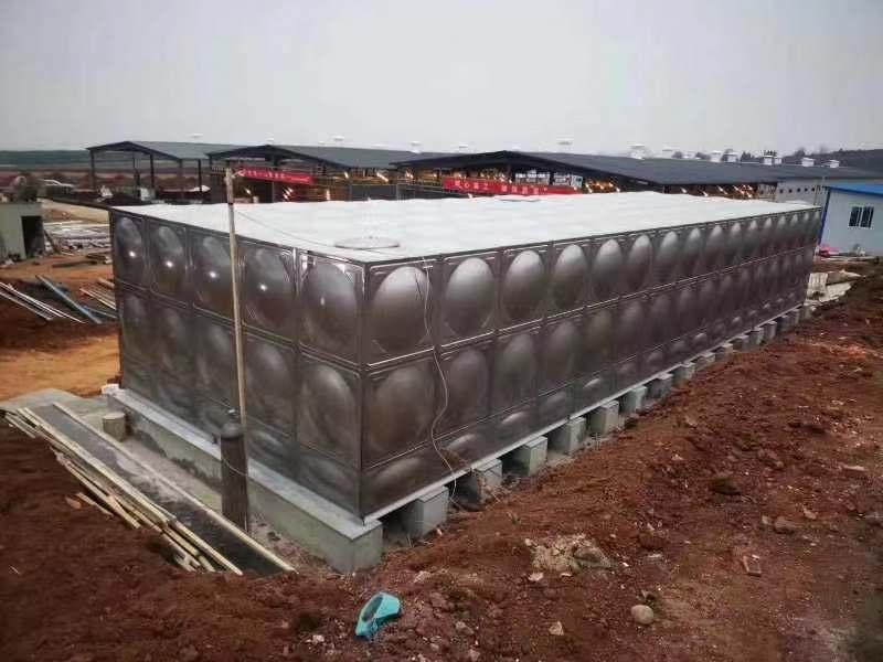 梅州不锈钢方形水箱厂家定制做，不锈钢保温水箱价格，组合式消防水箱焊接