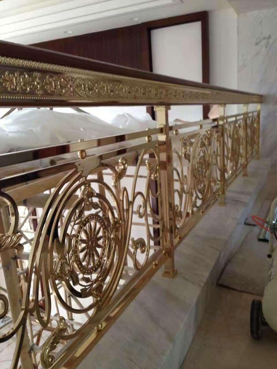 新款欧式铝合金楼梯护栏