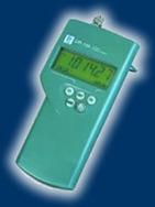 DPI740手持式高精度大气压力指示仪