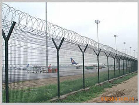 飞机场护栏网厂家|飞机场刀刺网供应|飞机场围网厂家