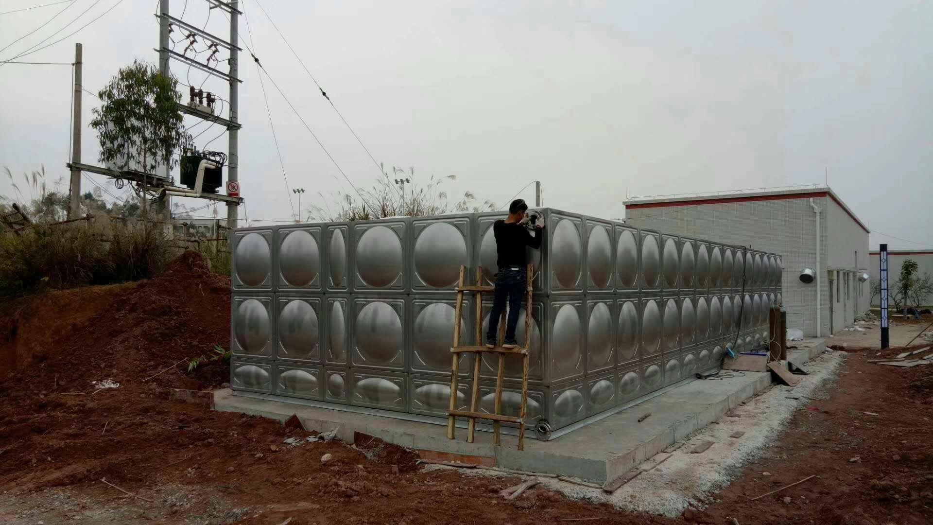 南宁不锈钢方形水箱价格，方形消防水箱厂家直销 焊接式保温水箱304
