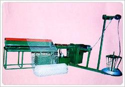 半自动菱形网机－河北富利逹机械丝网制品厂