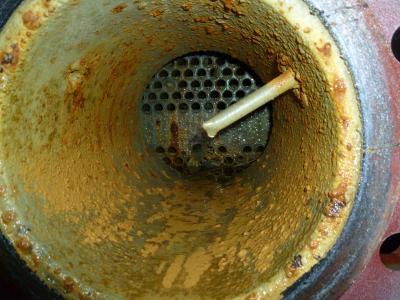 金万众地源热泵维修保养 机组进水维修