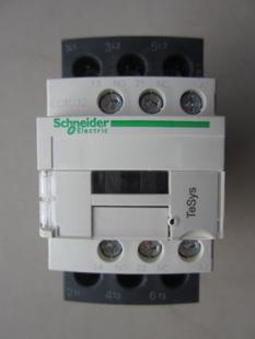 施耐德 交流接触器LC1D32A/40A/50A