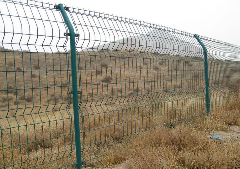 现货直销 圈地围栏 畜牧养殖围栏网 厂区隔离网