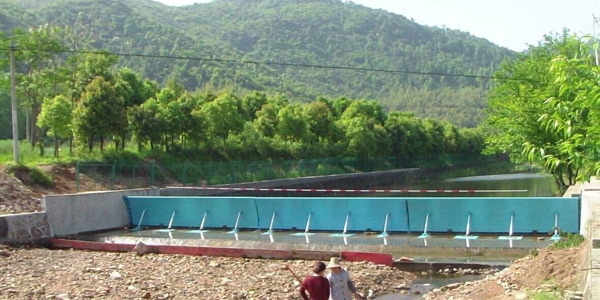 德群制造液压升降坝