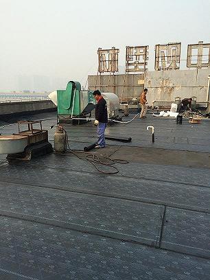 西安屋顶防水漏水维修