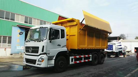 16吨东风天锦勾臂式垃圾车已完美发车