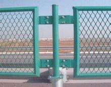 长沙卖高速桥梁铁路防抛网，防眩网，隔离栅，钢板网护栏价格优