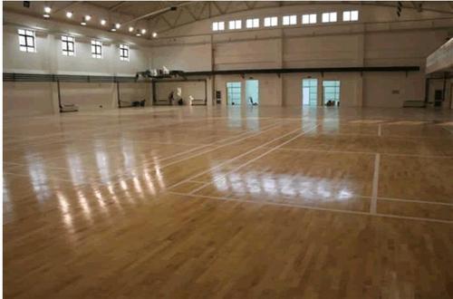 室内木地板篮球场，防震双龙骨的海速木地板