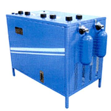 AE101A  AE102A 氧气充填泵