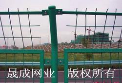 东莞护栏网，东莞高速公路护栏网，东莞护栏网厂，防护网