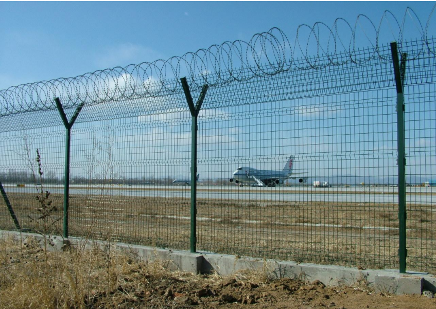 机场围界网、飞机场围界隔离、机场隔离网