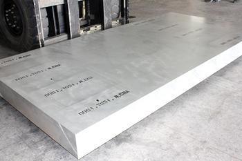7075-T651铝板硬度180度铝板