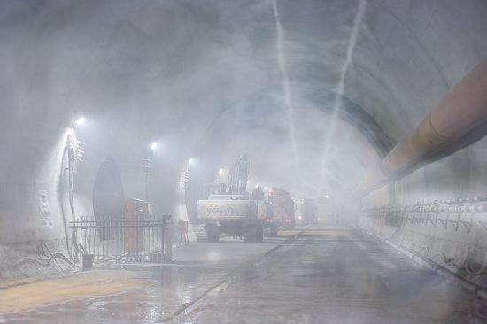 高铁地铁公路隧道喷雾降尘系统