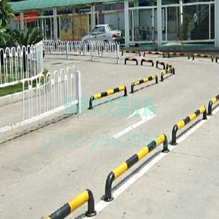镀锌管U型挡车杆 道路围栏隔离栏挡车杆埋地防护杆交通安全设施
