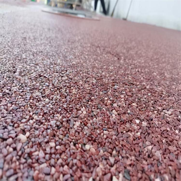  彩色胶粘石混凝土地坪包工包材料 高透水路面维修施工