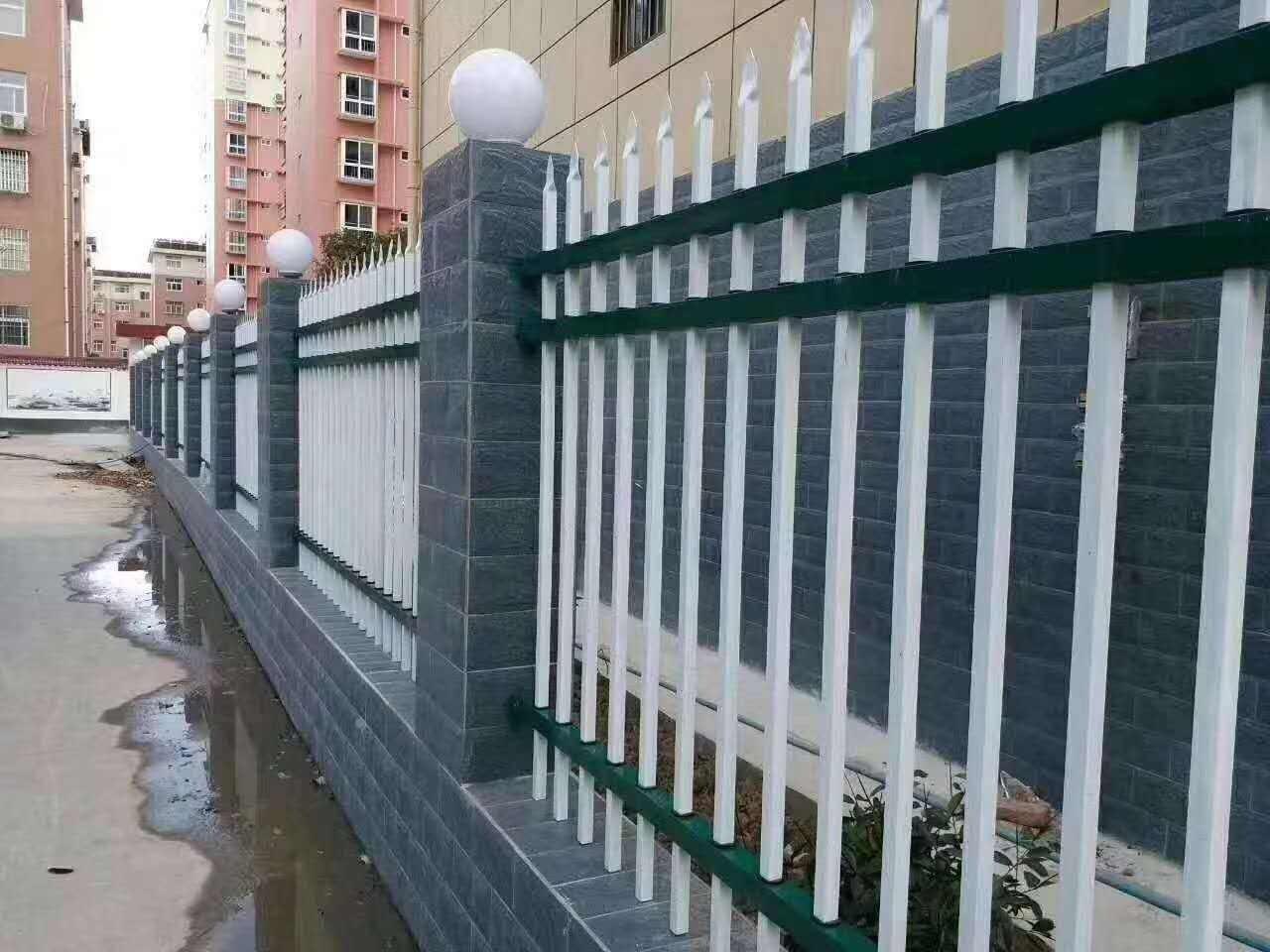 佛山防攀爬操场围栏花园尖头围墙栏杆广州透景围墙护栏